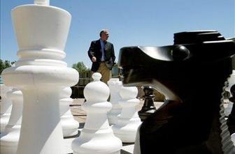 Laže velemojster ali šahovska zveza?