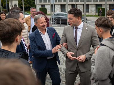 Resni.ca razkrila kandidata za župana Ljubljane