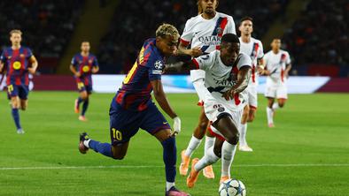 PSG osvojil Barcelono, zmagi Arsenala in Dortmunda, City in Juventus do točke v gosteh