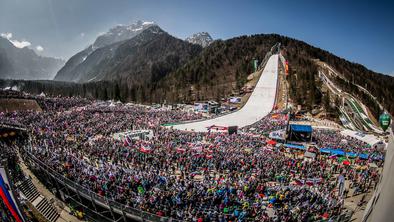 Letošnje SP v Planici ni ogroženo, v Garmischu ne bo gledalcev