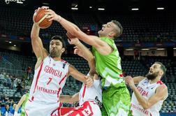 Slovenski strelski in navijaški šov za prvo zmago na EuroBasketu 2015