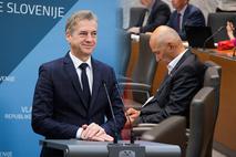 Robert Golob, Janez Janša