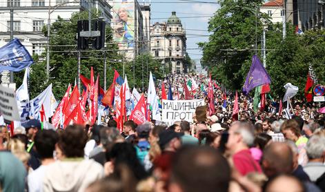 Srbski študenti zahtevajo predčasne volitve