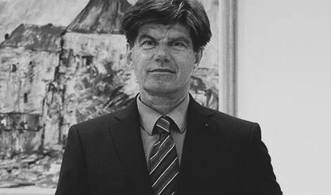 Umrl znan mariborski odvetnik Daniel Planinšec