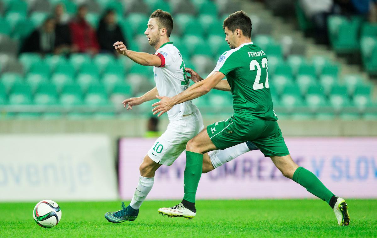 Marko Perković | Marko Perković se je najprej v 1. SNL dokazoval pri Krškem. Na tekmi z Olimpijo je tako pokrival Andraža Šporarja. | Foto Vid Ponikvar