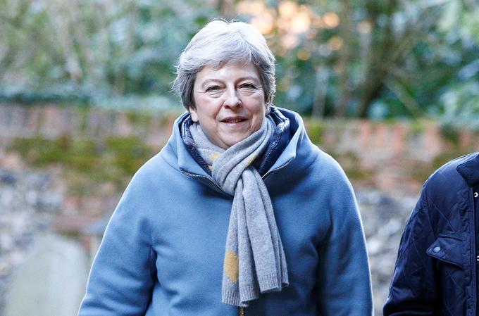 Theresa May želi z napovedjo odstopa zagotoviti podporo sporazumu z EU v britanskem parlamentu. | Foto: Reuters