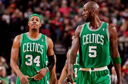 Garnett in Pierce zapuščata Boston. Naslednja postaja: Brooklyn