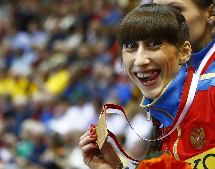 Jekaterina Koneva je odlična ruska tekmovalka v troskoku. Na domačem svetovnem prvenstvu v Moskvi leta 2013 je bila srebrna, letos pa na dvoranskem svetovnem prvenstvu v Portlandu ni smela braniti zlata iz leta 2014. Trikrat zapored je zmagala na univerzijadi. | Foto: 