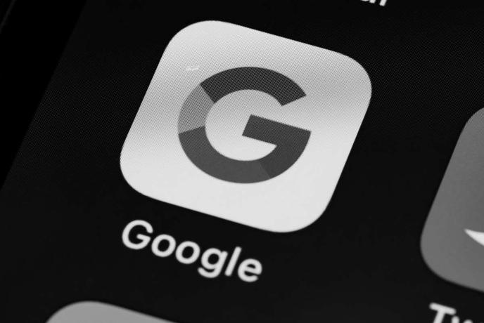 Velik udarec za Google: Bruselj mu je naložil astronomsko kazen