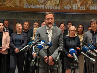 Skupni odbor DZ ob obstrukciji odhajajoče koalicije podprl predlog interventnega zakona