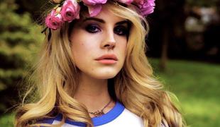 Lana Del Rey: Vsi vidijo le moje ustnice