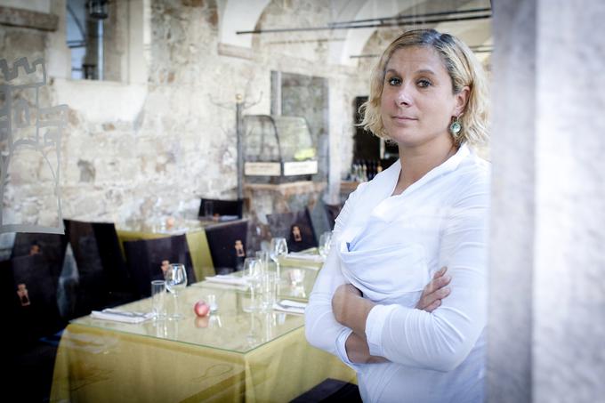 "Gastroturizem je najboljši turizem in Hrvati so nam lahko za zgled," pravi Ana Roš, ki so jo pred kratkim razglasili za najboljšo kuharsko mojstrico na svetu. "Pri nas pa pišemo strategije brez gastronomije." | Foto: Ana Kovač