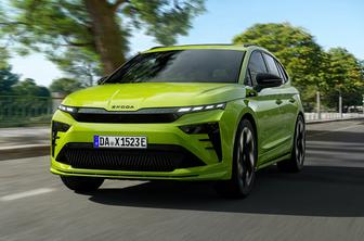 Škoda enyaq RS - strupeno zelena barva ni naključje, električni SUV tudi kot RS