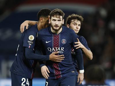PSG lahko prehiti Lens, na Velodromu bo vroče