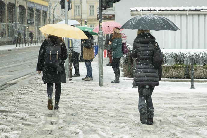 sneg | Manj snega kot letos je bilo na Kredarici le dva januarja v zadnjih 30 letih. | Foto Ana Kovač