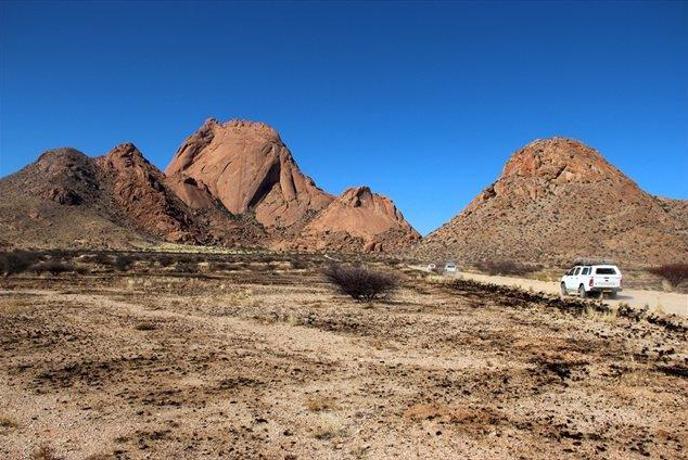 Spitzkoppe in granitne kupole Namibije