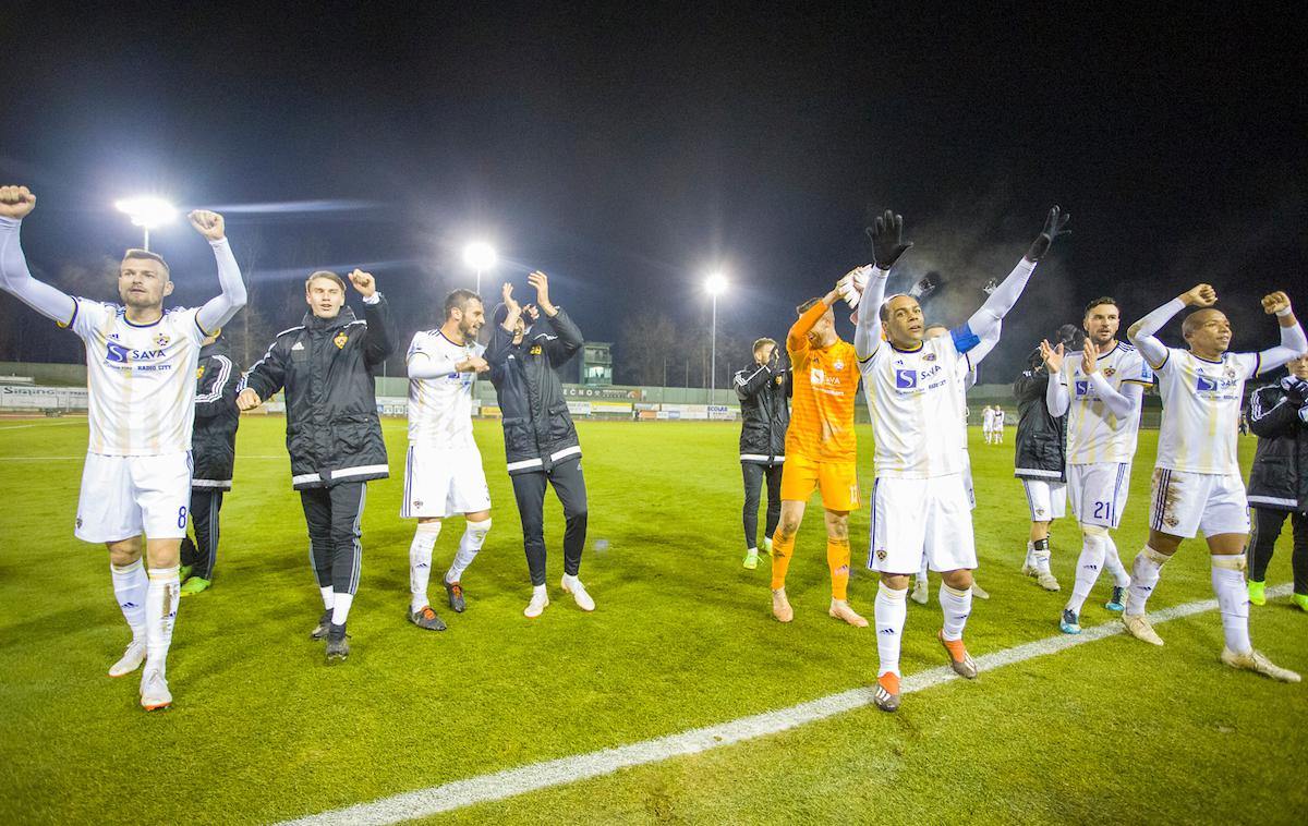 NK Maribor | Nogometaši Maribora so se lahko pred tednom dni po zadnji tekmi leta v Velenju prešerno veselili. | Foto Sportida