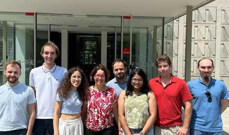 Astrofiziki z ljubljanske fakultete odkrili supermasivno črno luknjo