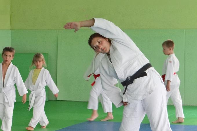 Še vedno ostaja povezana z judom. V Rogaški Slatini trenira dve skupini otrok, sodeluje pa tudi s svojim matičnim klubom Sankaku na Lopati. | Foto: Osebni arhiv