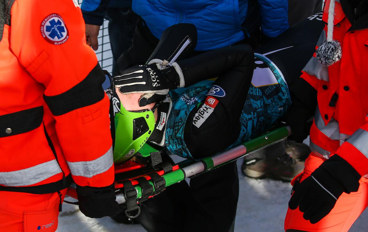 Ema Klinec | Leto 2018 se je za slovensko smučarsko skakalko končalo nesrečno, s padcem v Planici, po katerem je morala opustiti misli na olimpijske igre in se odpravila na dolgotrajno okrevanje. | Foto Matic Klanšek Velej/Sportida