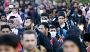 Slovenija hotela vrniti 162 migrantov, a jih je Hrvaška zavrnila