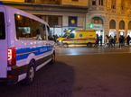 Množičen pretep v Zagrebu, policija, reševalno vozilo, Hrvaška