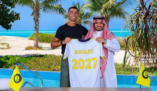Pogodba, da te kap: Ronaldo bo dobil pol milijarde, letalo, sobarice, vrtnarje ...