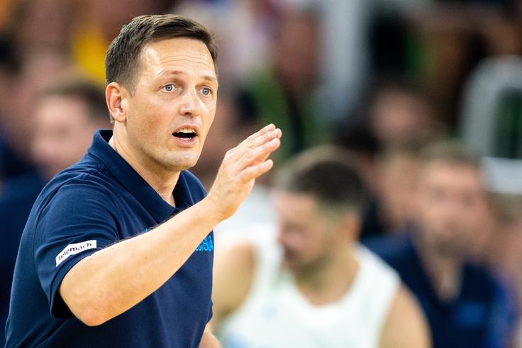 "Po tekmah s Srbijo in Hrvaško smo skušali popraviti nekaj napak iz teh tekem in se maksimalno pripraviti tudi na obračun z Estonijo," je dejal slovenski selektor. | Foto: Matic Klanšek Velej/Sportida