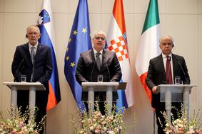 Slovenija, Hrvaška in Italija za uvedbo trilateralnih mešanih patrulj