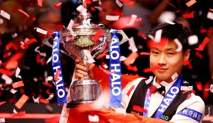 Zhao Xintong prvi svetovni prvak v snookerju iz Azije