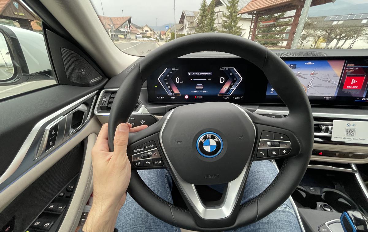 BMW i4 | Namenska električna platforma za vozila BMW lahko odklene potencial, ki ga do zdaj še niso izkoristili. | Foto Gregor Pavšič