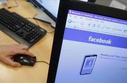 V prostem času dovoljeno pisati komentarje o šefu na Facebook