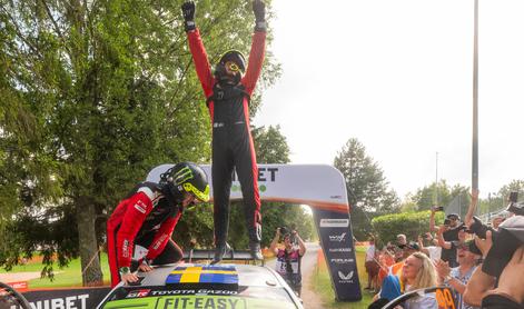 Solze sreče, senzacija in pretres: Oliver Solberg je naredil nekaj neverjetnega #foto