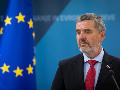 Zunanje ministrstvo ob 100 dneh vlade: Krepitev odnosov s sosedami in ključnimi mednarodnimi partnerji