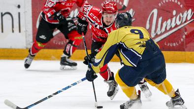 V finalu večna tekmeca Olimpija in Jesenice