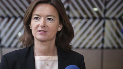 Fajon: Slovenija upa, da si bo štajerska deželna vlada glede himne premislila