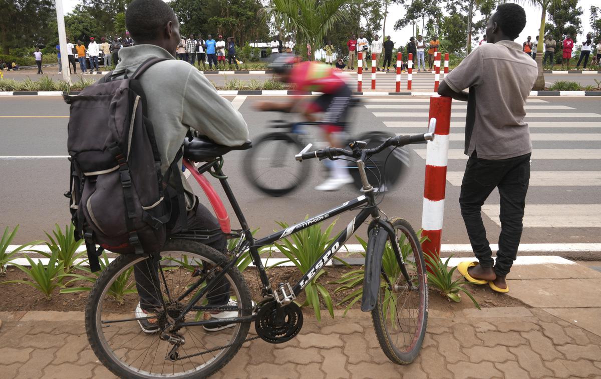 Kigali SP | Na svetovnem prvenstvu v cestnem kolesarstvu v Kigaliju v Ruandi bosta danes na sporedu vožnji na čas za mladinke in mladince. Na startu sta tudi dva Slovenca. Vanja Kuntarič Žibert in Bastian Petrič. | Foto Guliverimage