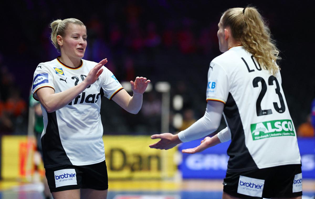 nemška ženska rokometna reprezentanca | Nemke bodo za drugi naslov izzvale Norvežanke. | Foto Reuters