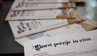 Pesniška sporočila po Ptuju nas vabijo na festival poezije in vina
