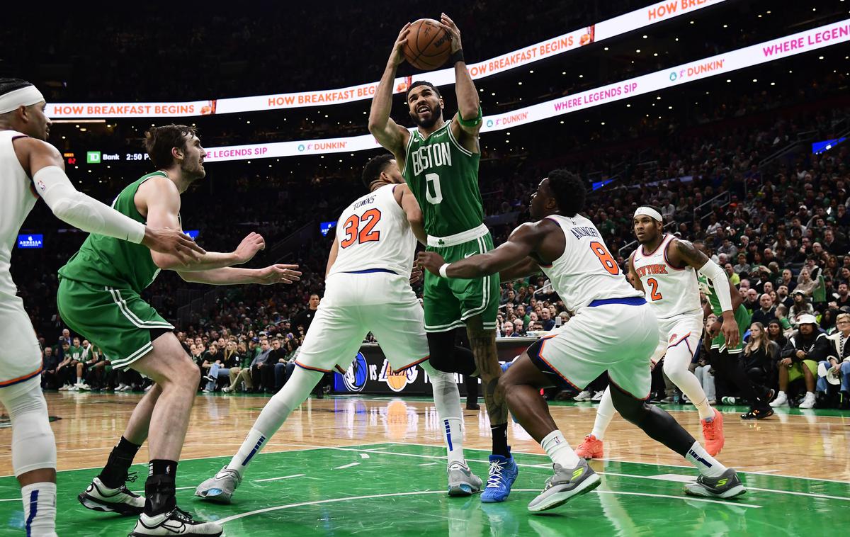 Boston Celtics - New York Knicks | Boston Celtics so v prvi tekmi večera ugnali New York Knicks. | Foto Reuters