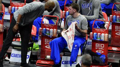 Luka Dončić spet ni igral. Tokrat zaradi bolezni.