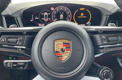 Najprej govorice, zdaj tudi uradno: velika sprememba pri Porscheju