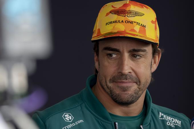 Fernando Alonso bo konec julija dopolnil 42 let. Je najstarejši v karavani. | Foto: AP / Guliverimage