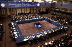 IMF podpira slabo banko in vnos fiskalnega pravila v ustavo