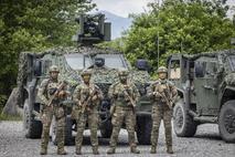 Slovenska vojska, predstavitev kontingenta pred odhodom na misijo na Baltik. Poček.