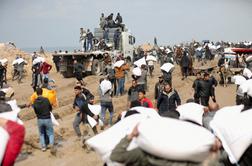 Izraelska vojska: Večina Palestincev umrla v stampedu