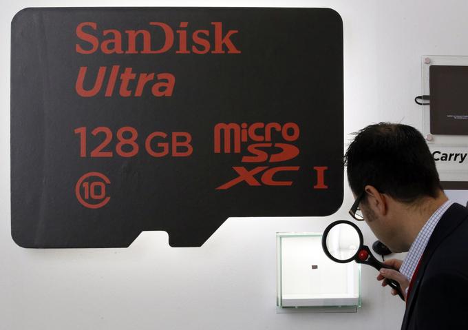 Ameriško podjetje SanDisk je tretji največji svetovni proizvajalec pomnilnika flash, a verjetno najbolj znano ime v svetu prenosnih digitalnih medijev, kot so USB-ključi in spominske kartice. | Foto: Reuters