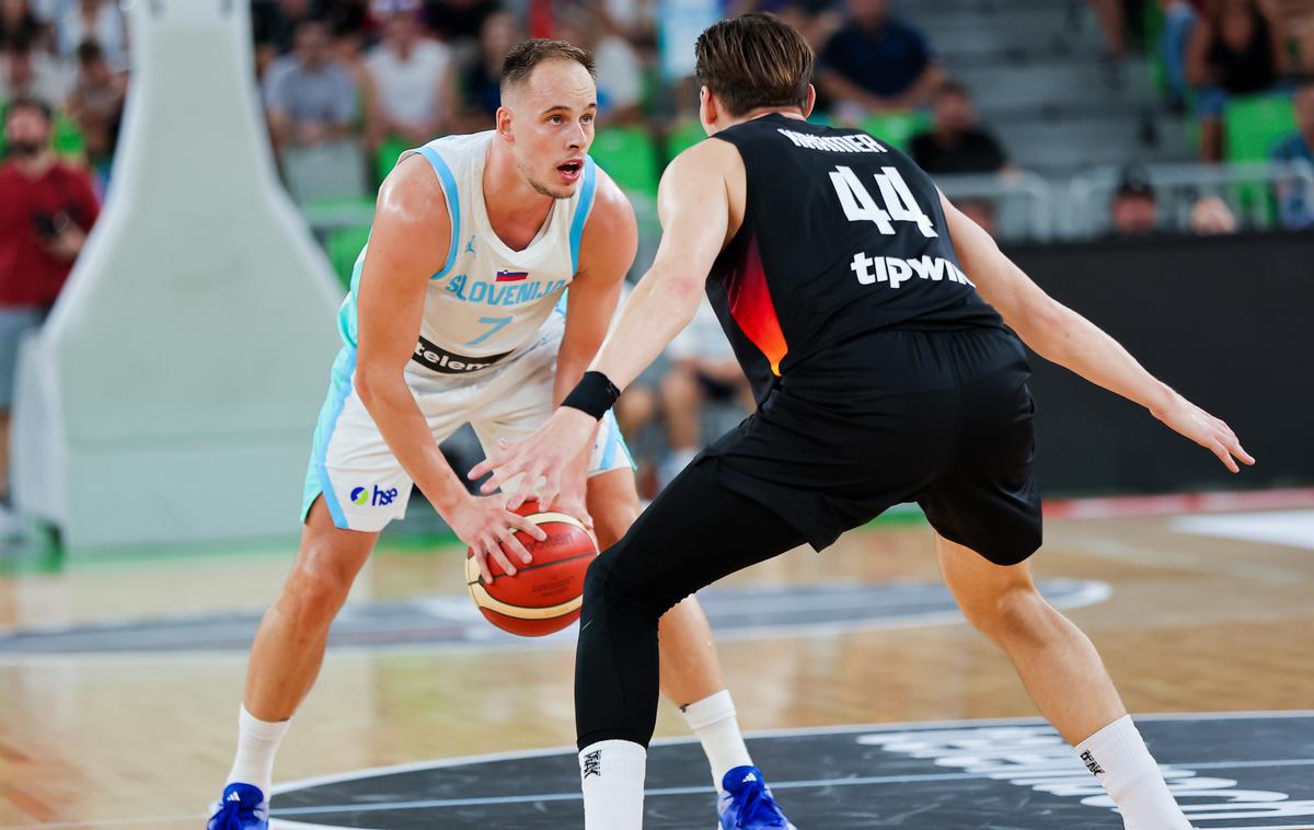 slovenska košarkarska reprezentanca Klemen Prepelič | Klemen Prepelič je v petek dosegel 14 točk. | Foto Filip Barbalić