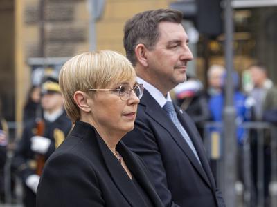 Računsko sodišče uradu predsednice za poslovanje v letu 2024 izdalo mnenje s pridržkom