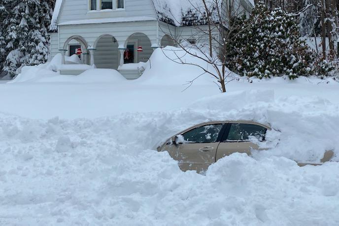 avto sneg ujet | Foto New York State Police